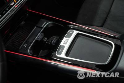 2025 Mercedes-Benz GLA 250 - zdjęcie 18 z 48 - miniatura