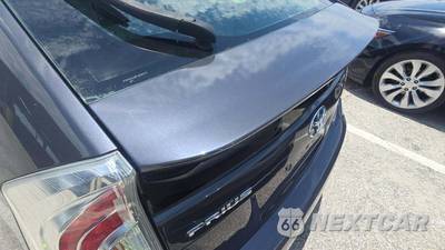 2015 Toyota Prius Four - zdjęcie 23 z 26 - miniatura