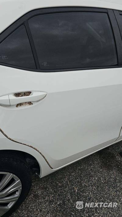 2014 Toyota Corolla LE - zdjęcie 30 z 31 - miniatura