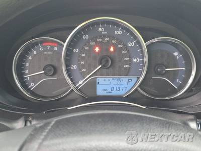 2014 Toyota Corolla LE - zdjęcie 12 z 31 - miniatura