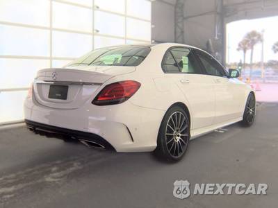 2020 Mercedes-Benz C 300 Sedan - zdjęcie 4 z 21 - miniatura