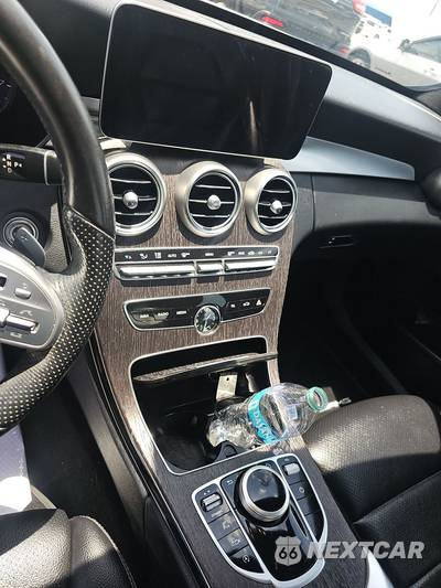 2020 Mercedes-Benz C 300 Sedan - zdjęcie 11 z 21 - miniatura