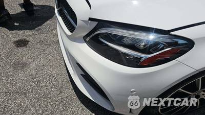 2020 Mercedes-Benz C 300 Sedan - zdjęcie 20 z 21 - miniatura