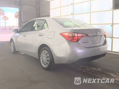 2018 Toyota Corolla LE Sedan - zdjęcie 6 z 24 - miniatura