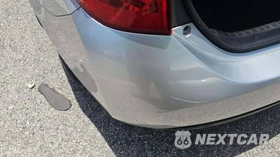 2018 Toyota Corolla LE Sedan - zdjęcie 21 z 24 - miniatura