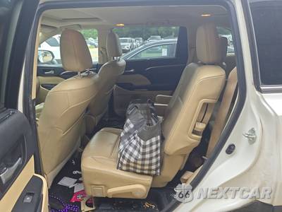 2015 Toyota Highlander Limited - zdjęcie 13 z 32 - miniatura