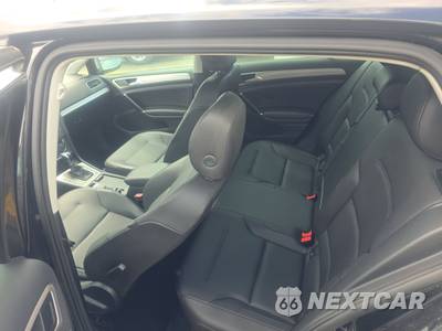 2016 Volkswagen e-Golf SEL Premium Hatchback - zdjęcie 13 z 22 - miniatura