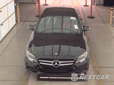 2018 Mercedes-Benz C 300 Sedan - zdjęcie 2 z 19 - miniatura
