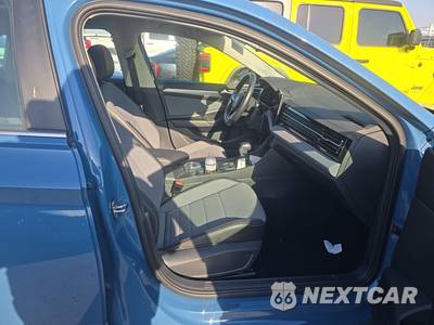 2025 Volkswagen Jetta SE - zdjęcie 8 z 28 - miniatura