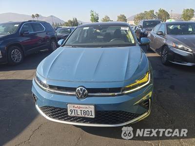 2025 Volkswagen Jetta SE - zdjęcie 2 z 28 - miniatura