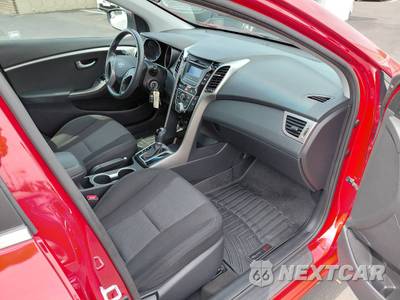 2017 Hyundai Elantra GT Hatchback - zdjęcie 7 z 23 - miniatura