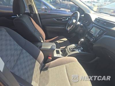 2018 Nissan Rogue Sport SV - zdjęcie 8 z 27 - miniatura