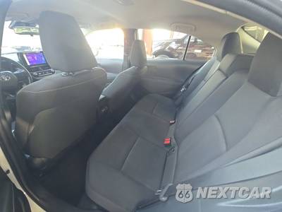 2025 Toyota Corolla Hybrid LE Sedan - zdjęcie 13 z 21 - miniatura