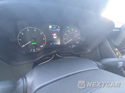 2025 Toyota Corolla Hybrid LE Sedan - zdjęcie 12 z 21 - miniatura