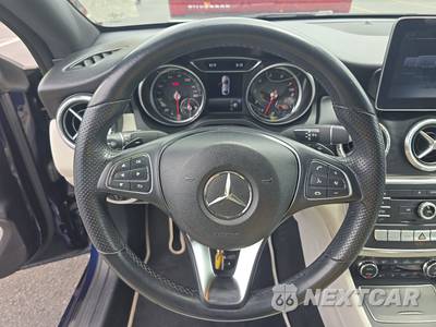 2019 Mercedes-Benz CLA 250 - zdjęcie 10 z 23 - miniatura