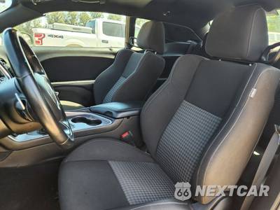 2020 Dodge Challenger R/T - zdjęcie 15 z 37 - miniatura