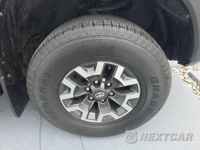2021 Toyota Tacoma TRD Off-Road Crew Cab Medium Bed - zdjęcie 9 z 35 - miniatura