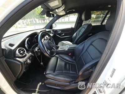 2020 Mercedes-Benz GLC 300 4MATIC - zdjęcie 7 z 24 - miniatura