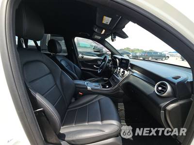 2020 Mercedes-Benz GLC 300 4MATIC - zdjęcie 8 z 24 - miniatura