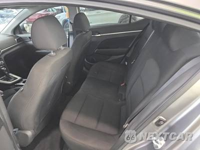 2020 Hyundai Elantra Value Edition Sedan - zdjęcie 10 z 18 - miniatura
