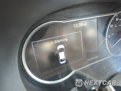 2021 Nissan Versa SV - zdjęcie 12 z 44 - miniatura