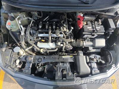 2021 Nissan Versa SV - zdjęcie 15 z 44 - miniatura