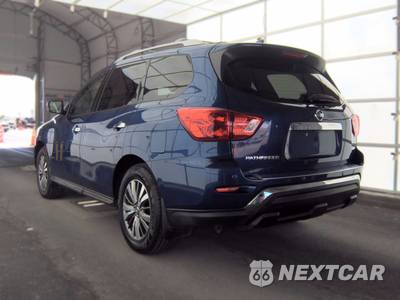 2019 Nissan Pathfinder S - zdjęcie 6 z 19 - miniatura