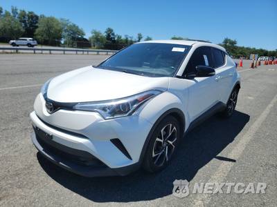 2019 Toyota C-HR XLE - zdjęcie 1 z 25 - miniatura