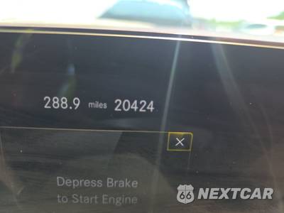 2022 Mercedes-Benz CLA 250 4MATIC - zdjęcie 12 z 25 - miniatura