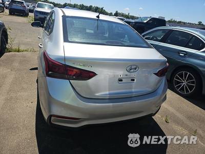 2018 Hyundai Accent SE - zdjęcie 5 z 33 - miniatura