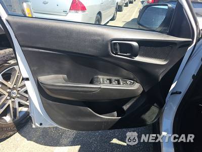 2022 Hyundai Venue Limited - zdjęcie 9 z 22 - miniatura
