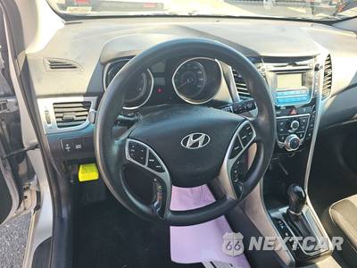 2014 Hyundai Elantra GT Hatchback - zdjęcie 10 z 27 - miniatura
