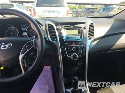 2014 Hyundai Elantra GT Hatchback - zdjęcie 11 z 27 - miniatura