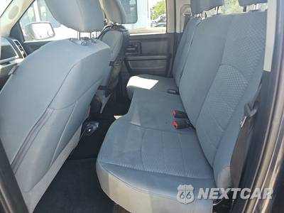 2018 Ram 1500 Express Extended Cab Medium Bed - zdjęcie 13 z 25 - miniatura