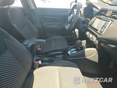 2020 Nissan Versa S - zdjęcie 8 z 24 - miniatura