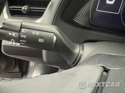 2023 Lexus UX 250h - zdjęcie 18 z 36 - miniatura
