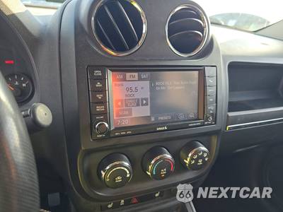 2016 Jeep Patriot Latitude - zdjęcie 11 z 36 - miniatura