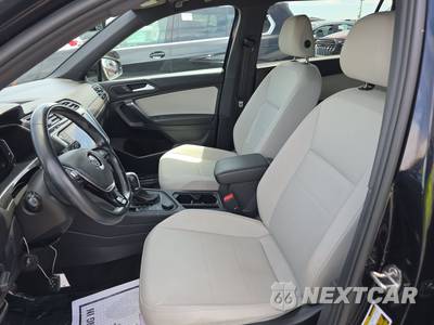 2019 Volkswagen Tiguan SEL R-Line Black - zdjęcie 7 z 30 - miniatura
