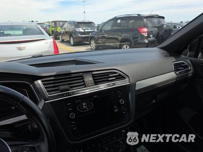 2019 Volkswagen Tiguan SEL R-Line Black - zdjęcie 11 z 30 - miniatura