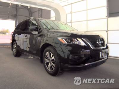 2018 Nissan Pathfinder S - zdjęcie 3 z 40 - miniatura