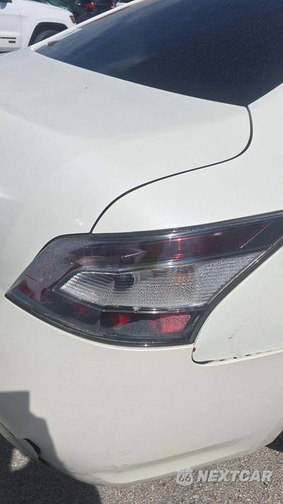 2014 Nissan Maxima 3.5 S - zdjęcie 22 z 33 - miniatura