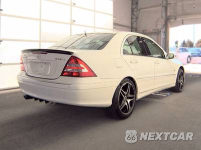 2005 Mercedes-Benz C 240 4MATIC Sedan - zdjęcie 4 z 46 - miniatura