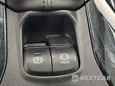 2024 Toyota Corolla Cross XLE - zdjęcie 30 z 34 - miniatura
