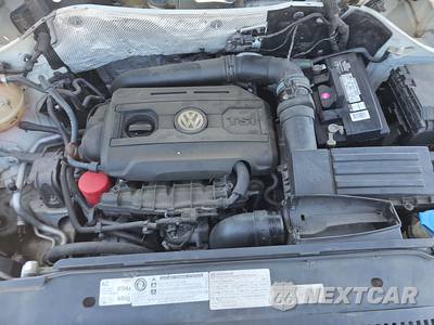 2012 Volkswagen Tiguan SE - zdjęcie 15 z 38 - miniatura
