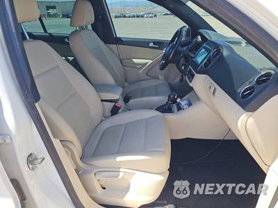 2012 Volkswagen Tiguan SE - zdjęcie 8 z 38 - miniatura
