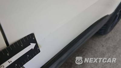 2012 Volkswagen Tiguan SE - zdjęcie 26 z 38 - miniatura