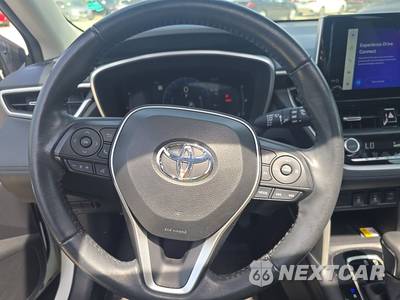 2023 Toyota Corolla Cross XLE - zdjęcie 10 z 25 - miniatura