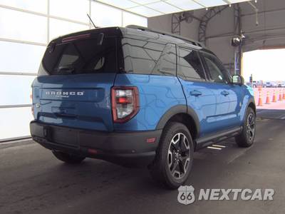 2025 Ford Bronco Sport Outer Banks - zdjęcie 4 z 33 - miniatura