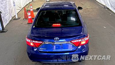 2016 Toyota Camry SE - zdjęcie 5 z 35 - miniatura
