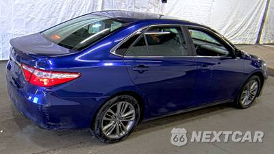 2016 Toyota Camry SE - zdjęcie 4 z 35 - miniatura
